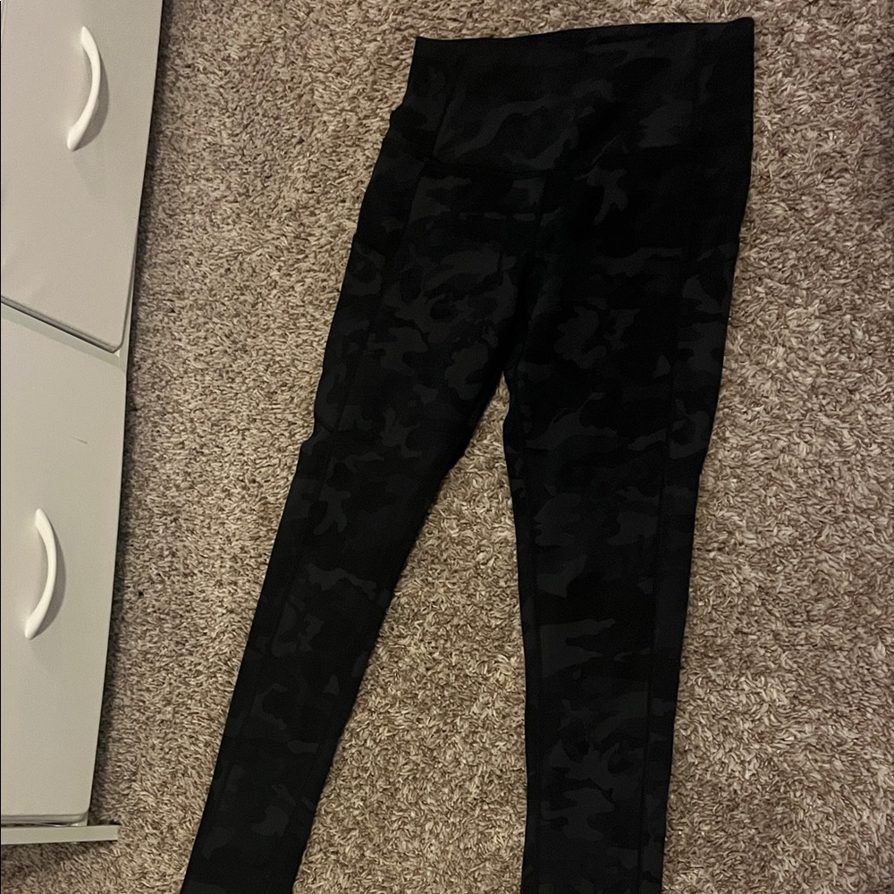 Amazon Women's Black Camouflage Leggings